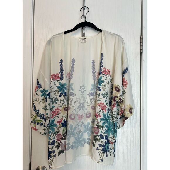 L. A. Hearts Kimono - Picture 1 of 4